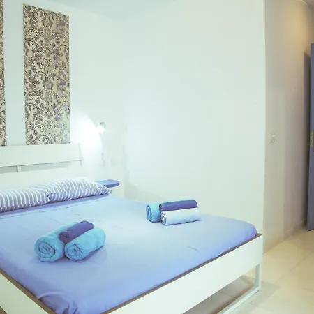 Apartment La Barca